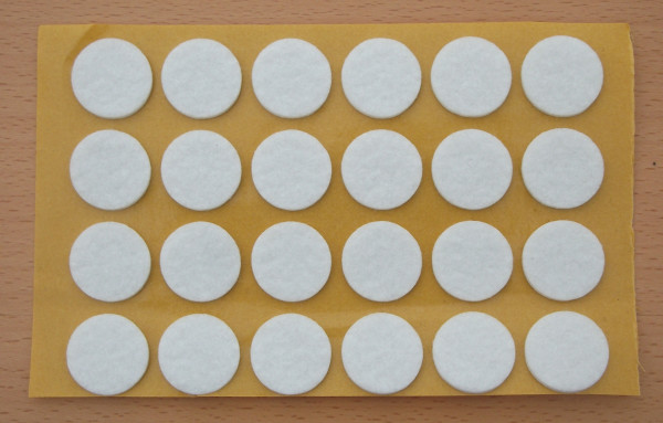 Filzgleiter rund, selbstklebend, 22 x 3mm (24 Stück)