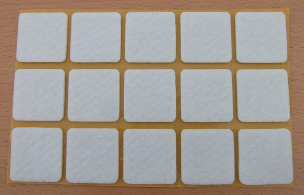 Filzgleiter quadratisch, selbstklebend, 30/30 x 3mm (15 Stück)
