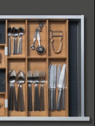 Besteckeinsatz 300, Eiche lackiert B/T/H: 300 x 472 x 43 mm