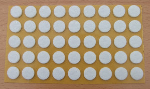 Filzgleiter rund, selbstklebend, 14 x 3mm (45 Stück)