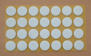 Filzgleiter rund, selbstklebend, 20 x 3mm (28 Stück)