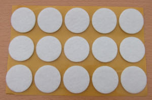 Filzgleiter rund, selbstklebend, 30 x 3mm 15 Stück